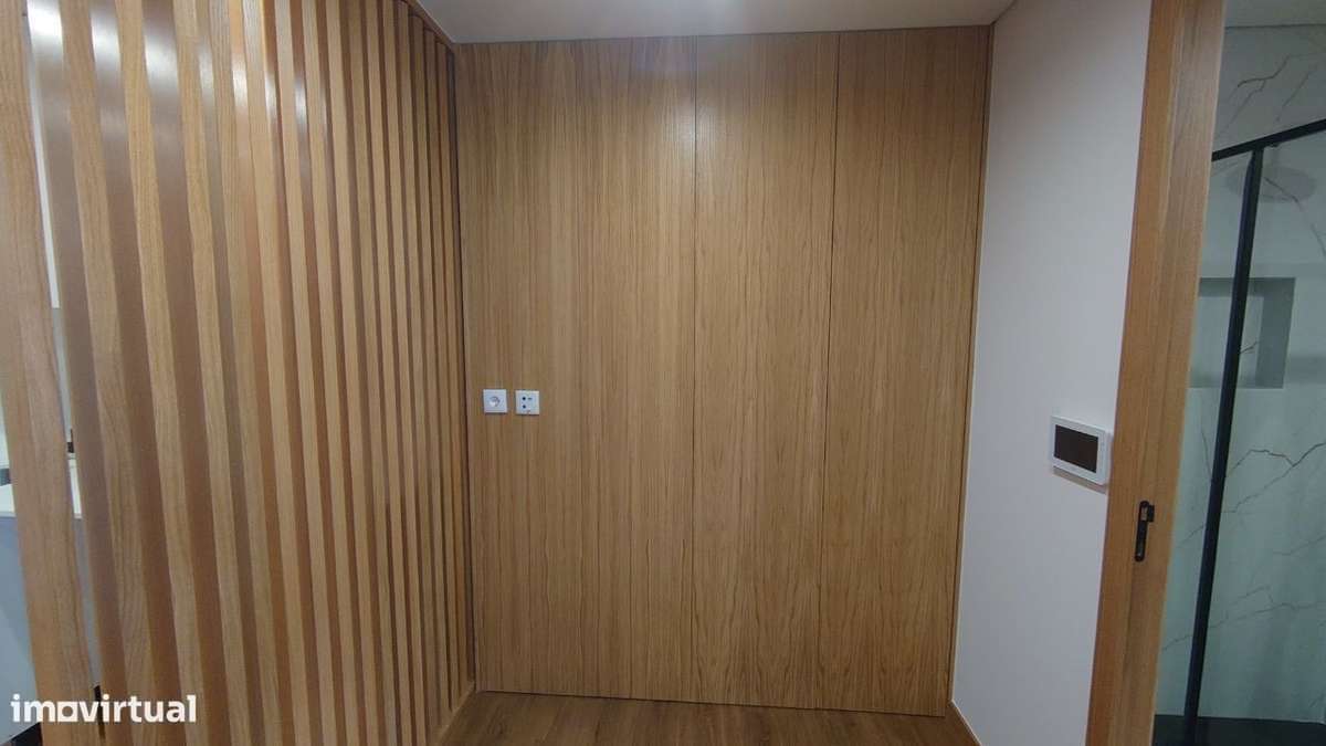 Vendo moradia T2 nova a 100 metros da praia - Grande imagem: 4/13