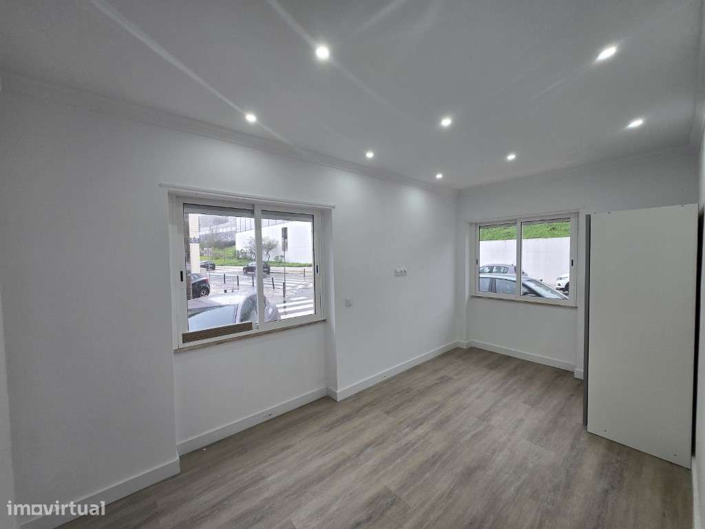 T3 totalmente remodelado (a estrear) | 85 m² | Cacém - zona tranqui...-2