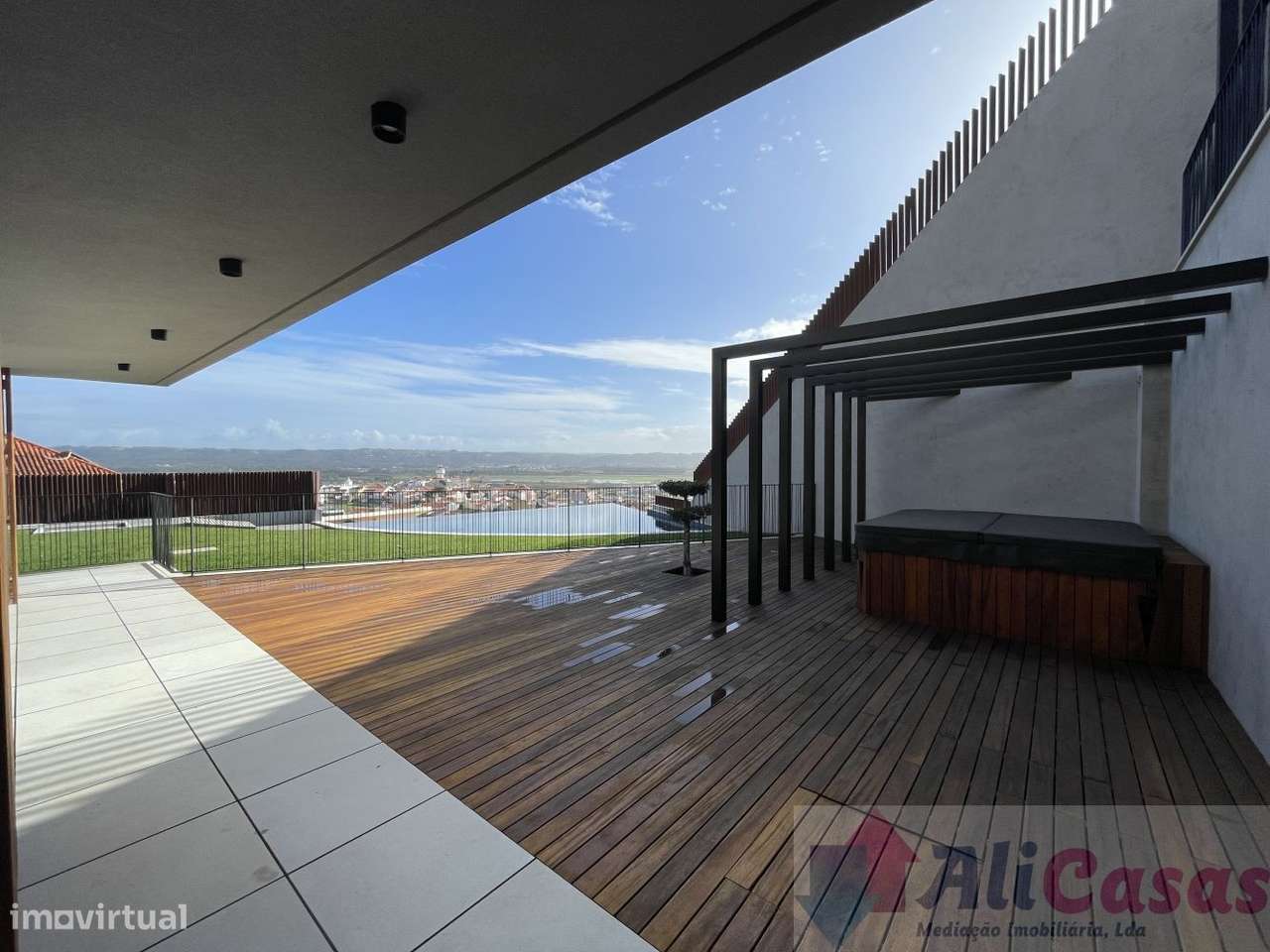 Fabulosos Apartamentos T3 C/Amplas varandas e vista Mar - Grande imagem: 2/40