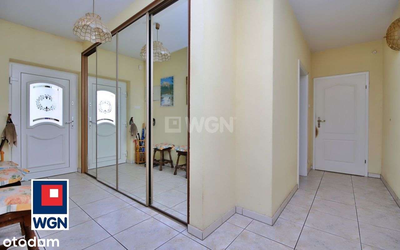 Gotowy do zamieszkania dom w spokojnej okolicy | C-12