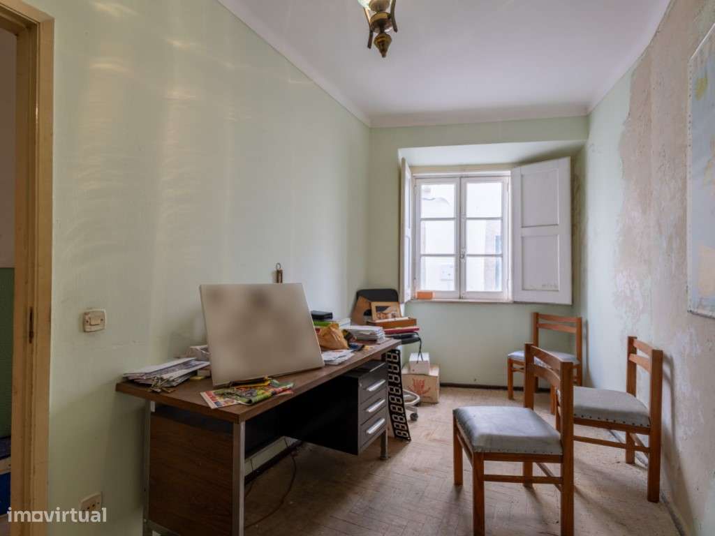 No Coração de Abrantes, possibilidade 4 apartamentos-14