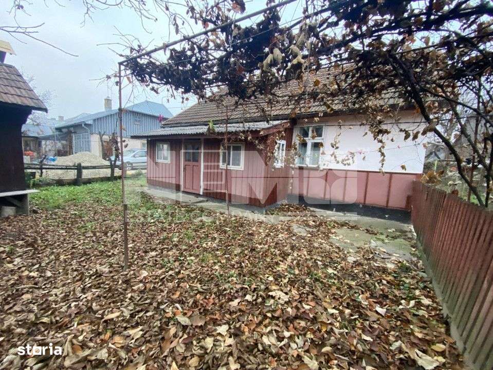 Casa Individuala | Strada principala Siret | 7 Ari - Imagine principală: 5/13