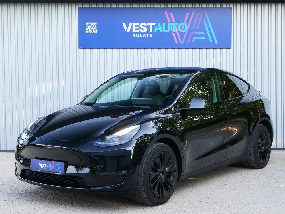 Tesla Model Y Long Range Dual Motor AWD 2024