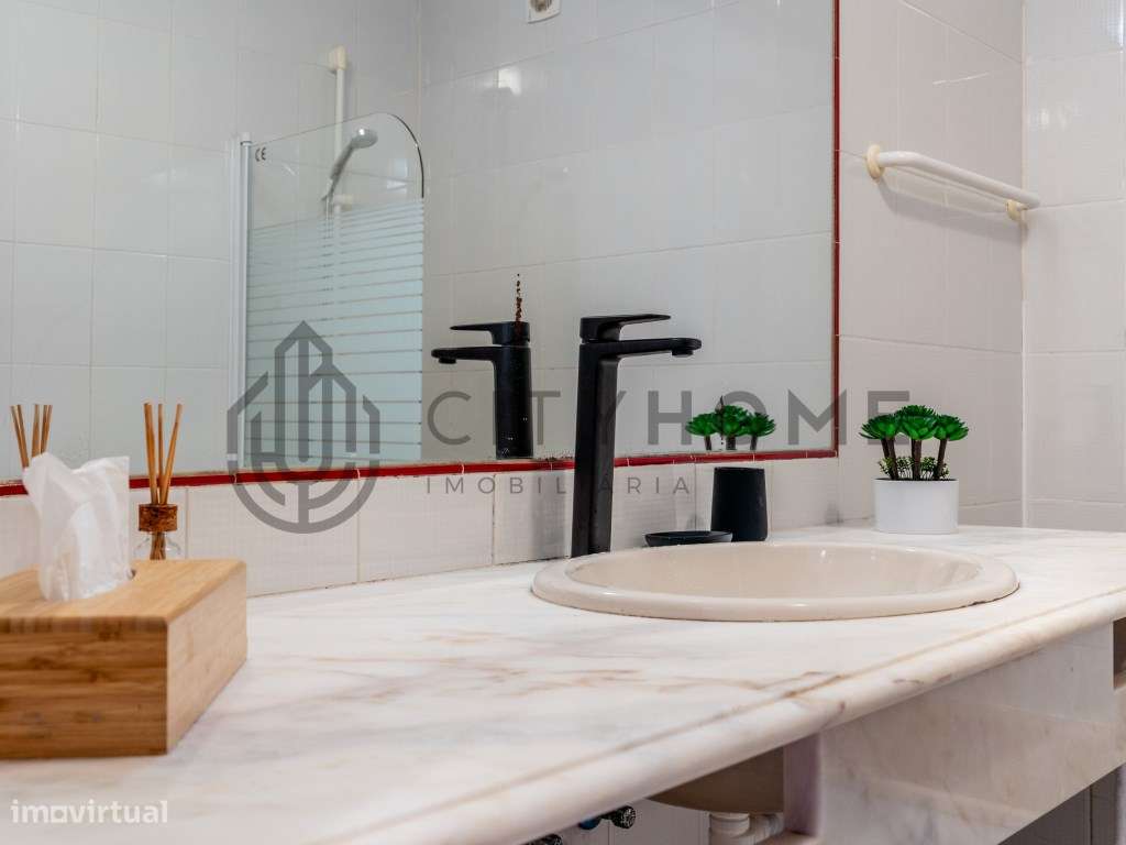 Apartamento T1 com vista mar, a 500m da Praia dos Aveiros-16