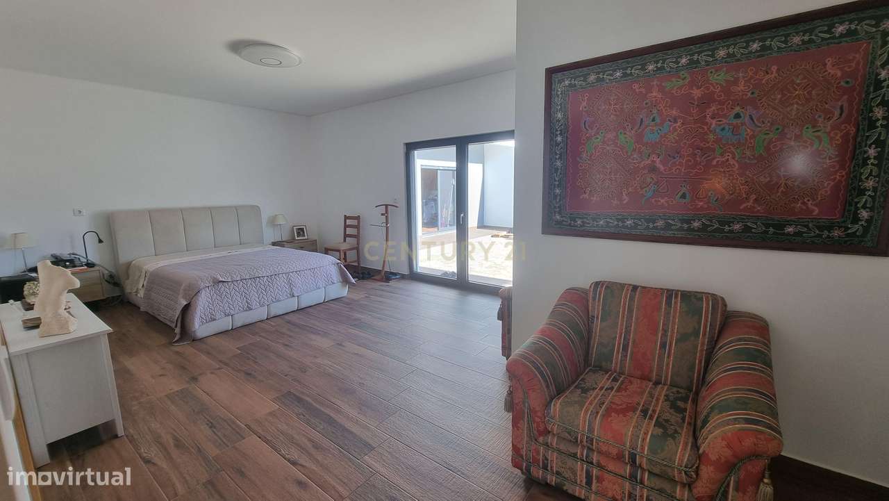 Moradia isolada T4 Jardins de Santiago - Setúbal-26