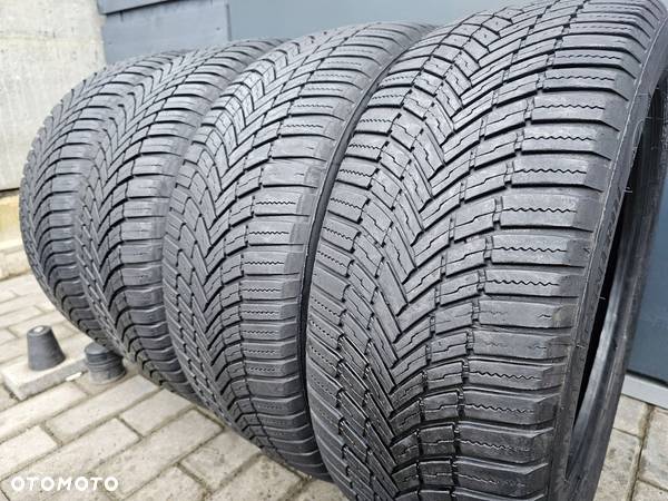 Bridgestone Weather Control A005 Evo 215/55R17 98 W - 1