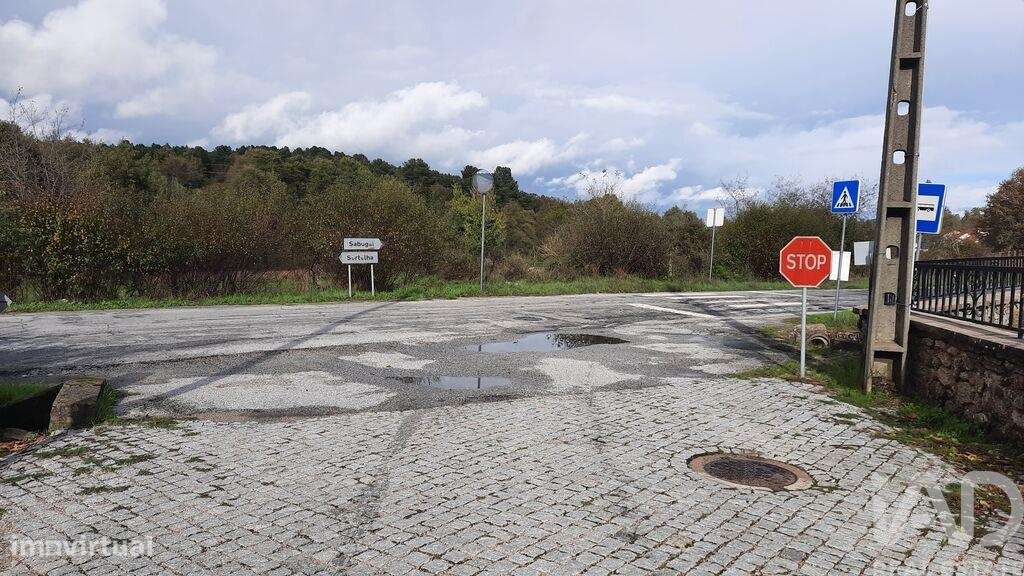 Terreno em Sabugal e Aldeia de Santo António de 5720,00 m2 - Grande imagem: 2/13
