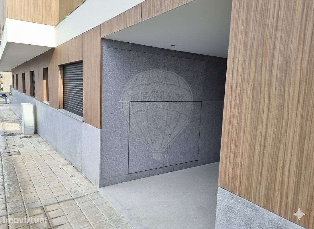 Apartamento T1 para arrendamento - Grande imagem: 2/12