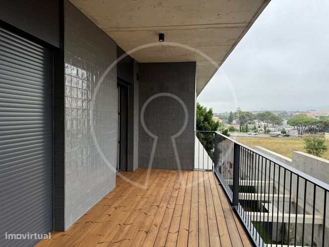 Apartamento T2 Duplex em Cascais-1