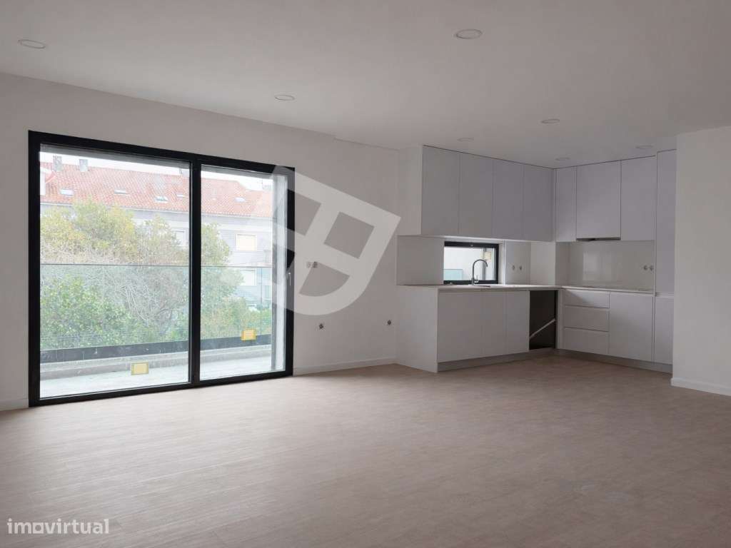 Apartamento T2+1 Dúplex c/ terraço - Pronto Habitar | Esgueira-8