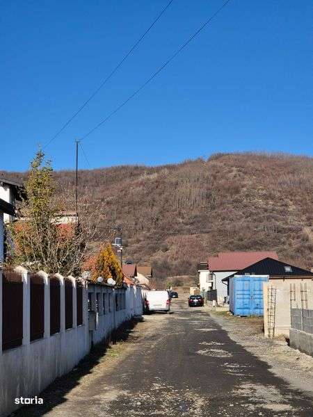 Teren intravilan Aninoasa, com. Viforata, 3000 mp parcelabil - Imagine principală: 5/5