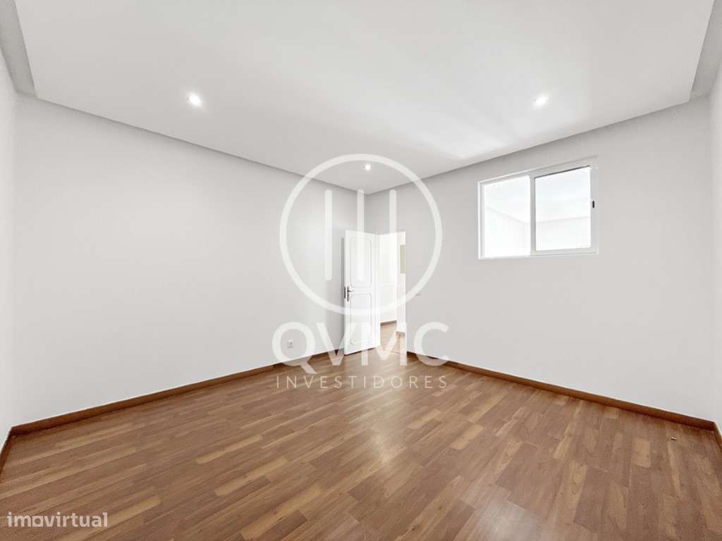 T1 em Camarate pronto a habitar com quintal de 42m2-26