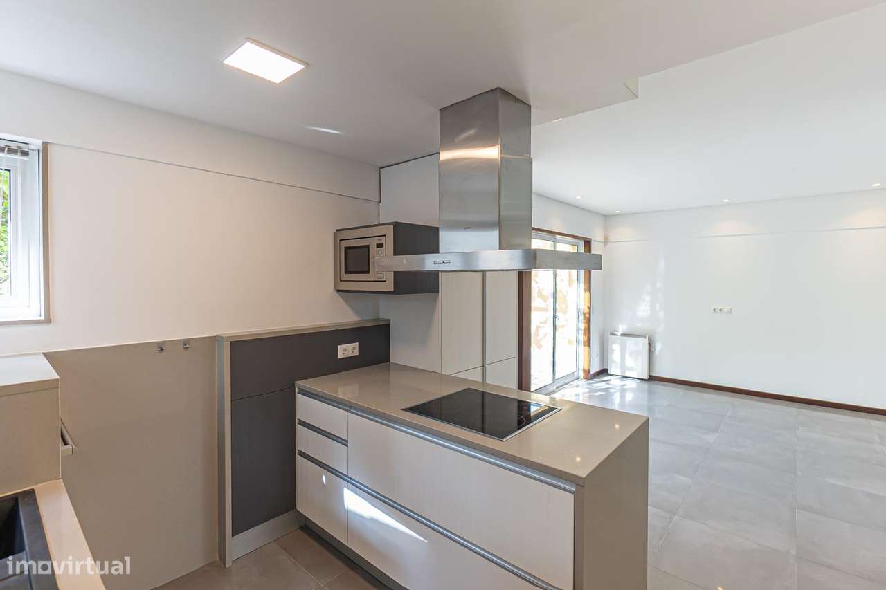 Moradia T3 de 4 Frentes, no centro Avanca( Estarreja),  lote de 360 m2-14