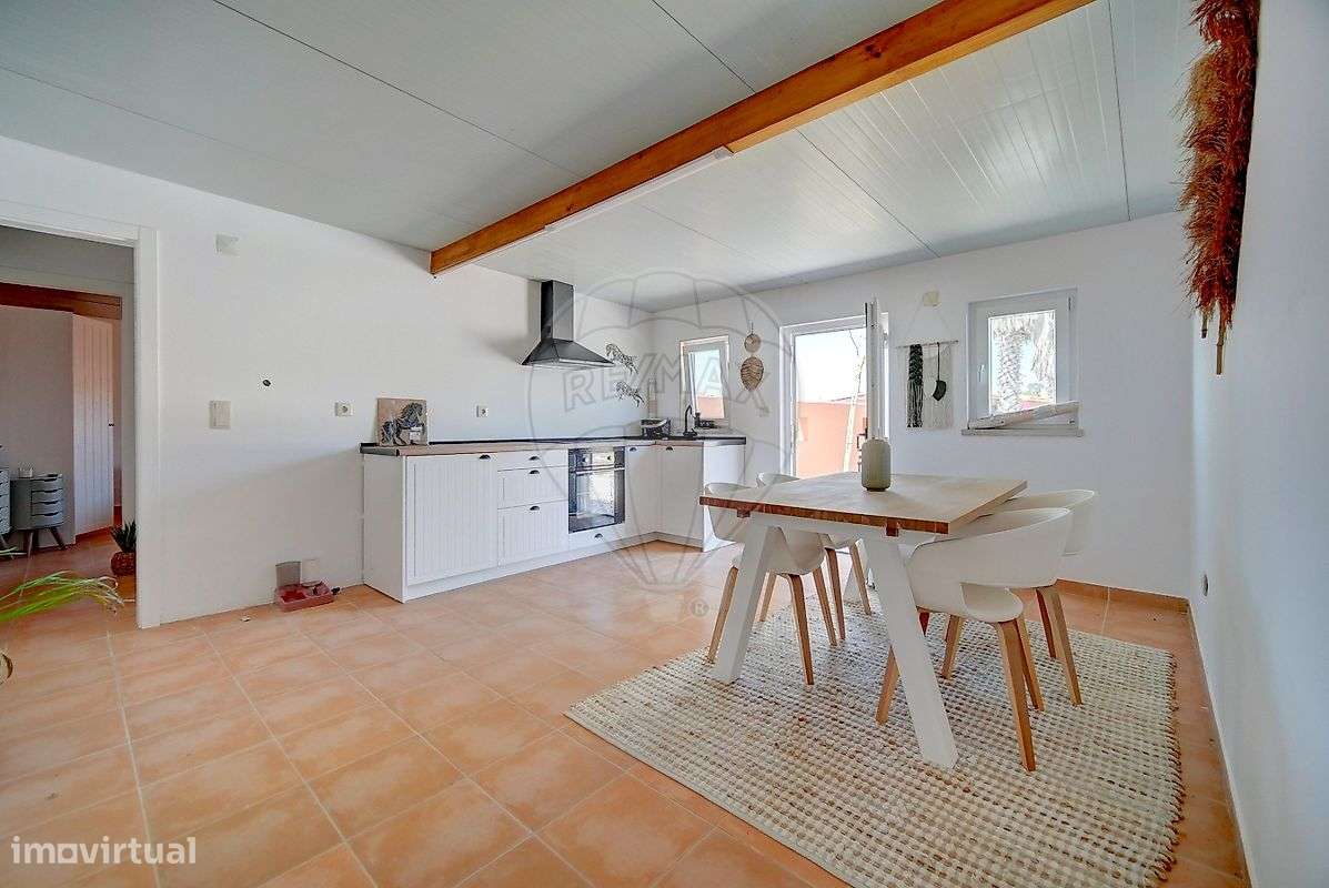 Moradia T6 para venda-4