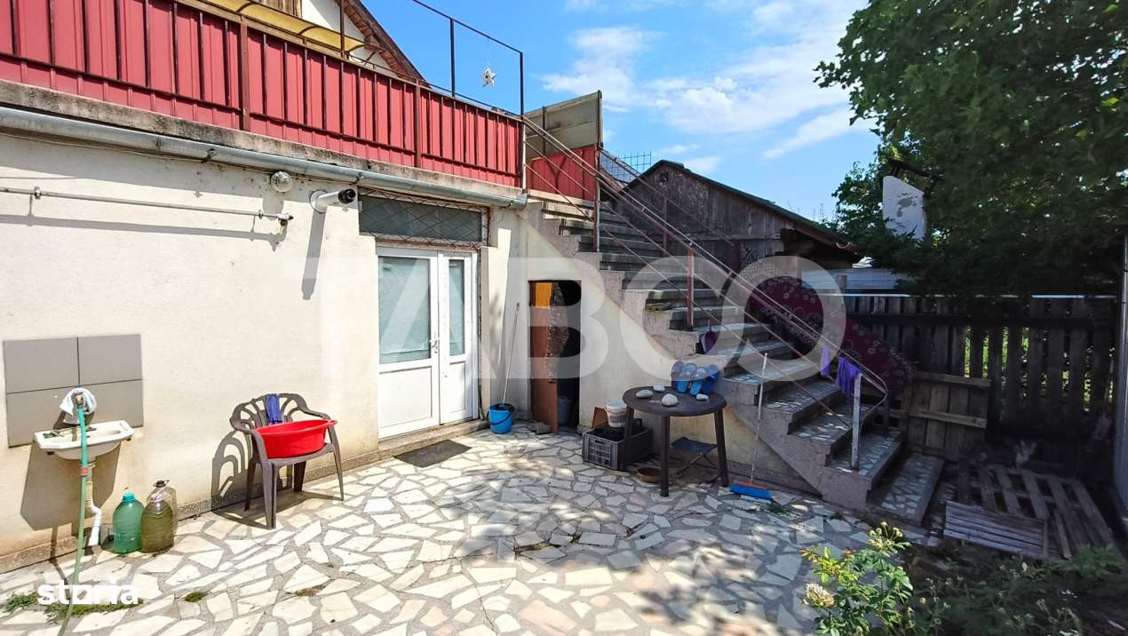 Casa cu curte si gradina de vanzare in Sebes judetul Alba - Imagine principală: 1/11