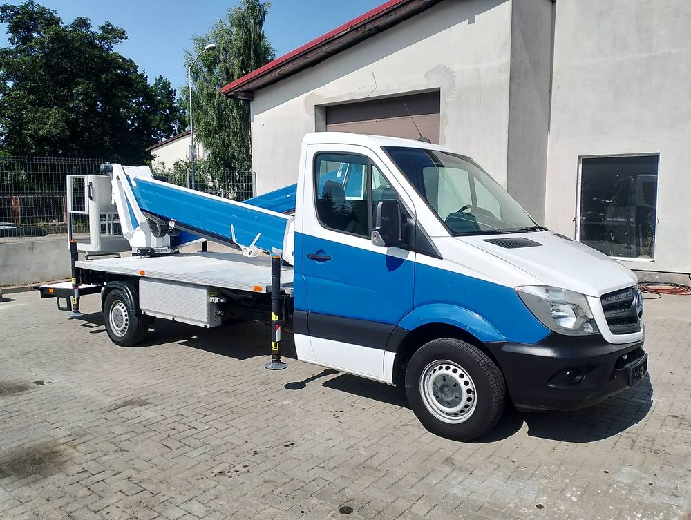 Podnośnik Koszowy Zwyżka 24 Metry Versalift vtx 240 Pilot !