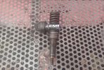 Injector motorina 1.9 BLS Volkswagen VW Touran 1 (facelift)  [din 2006 pana  2010] seria Minivan 5- - 1