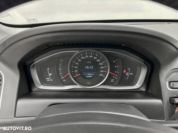 Volvo XC 60 D3 Kinetic - 23