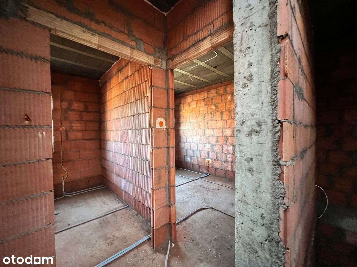 kanalizacja , pompa, garaż, las-11