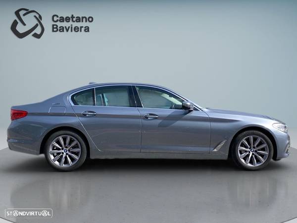 BMW 530 e iPerformance Line Luxury - 34