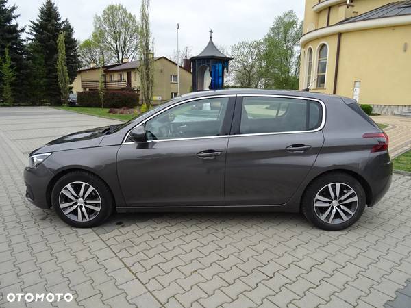 Peugeot 308 1.2 PureTech GPF Allure Pack S&S EAT8 - 3