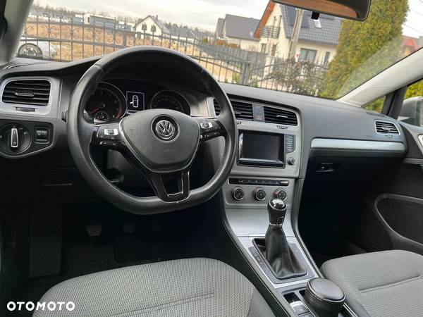 Volkswagen Golf VII 1.2 TSI BMT Comfortline - 13