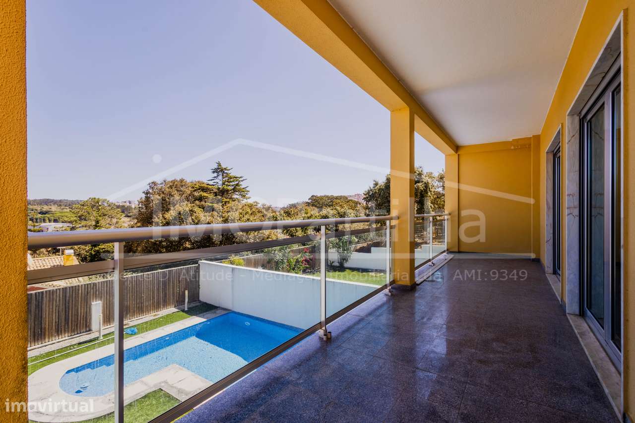 Moradia T5 | 358 m2 | Piscina e Campo de Basquetebol| Rio de Mouro-30