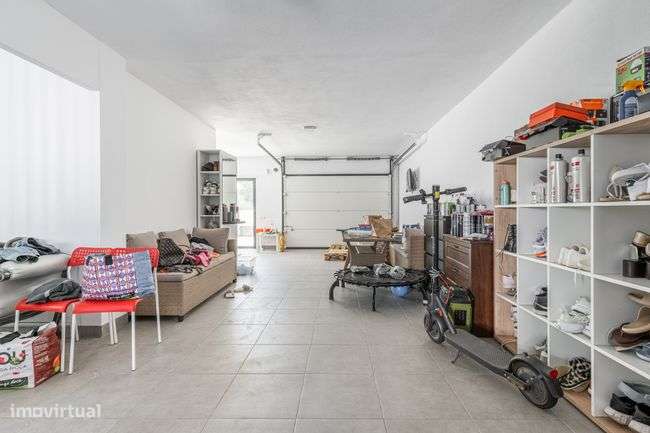 Moradia T4 com 2 Suites em Dume - Braga-29