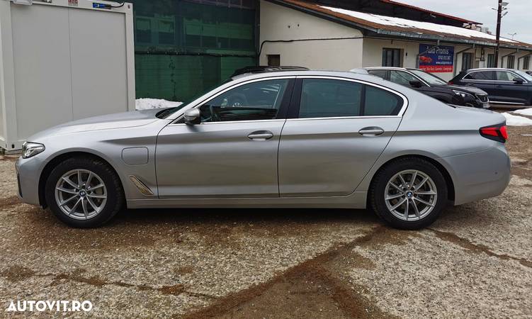 BMW Seria 5 - 12