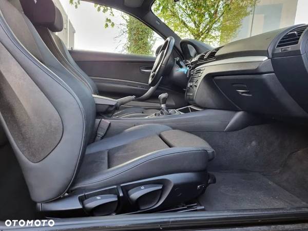 BMW Seria 1 118i Edition Sport - 14