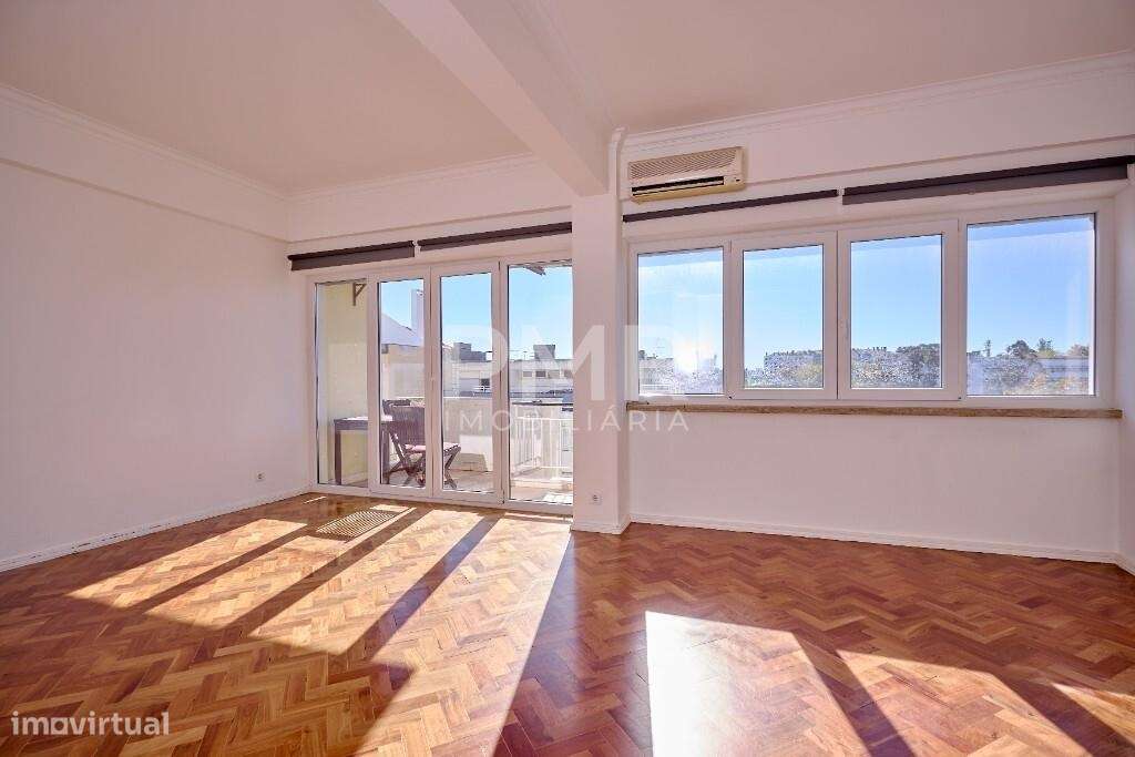 Apartamento T3 para arrendamento no Lumiar - Grande imagem: 3/26