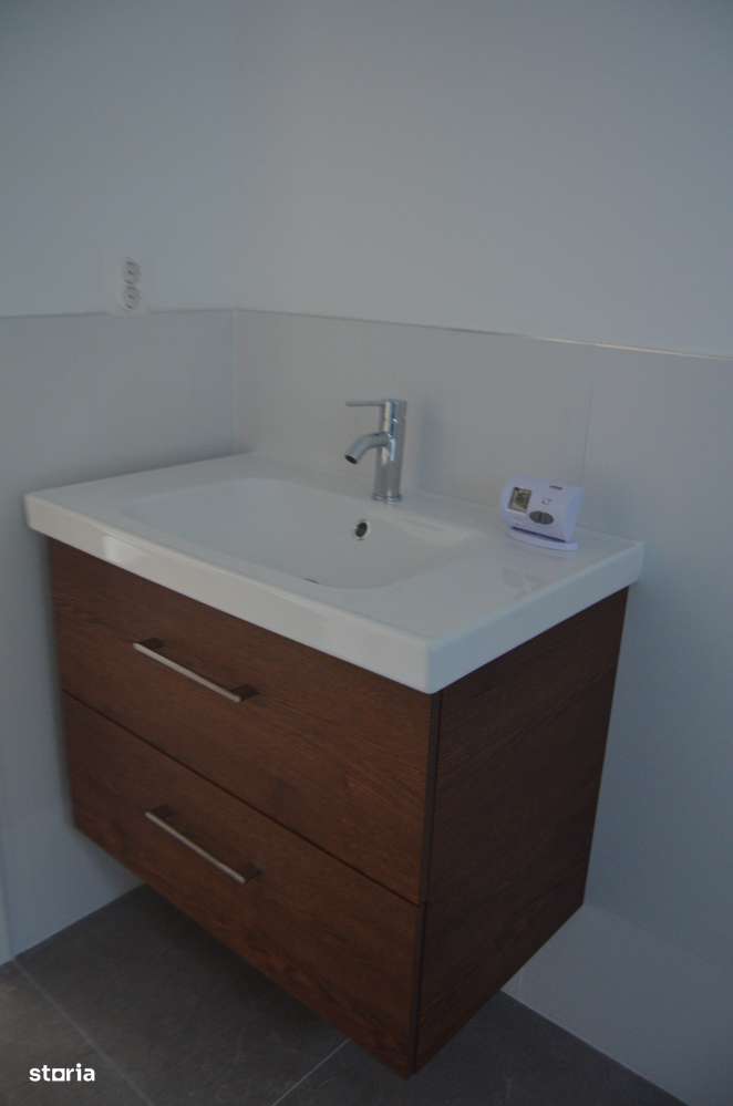 Apartament cu doua camere ,parter,locatie speciala - Imagine principală: 5/14