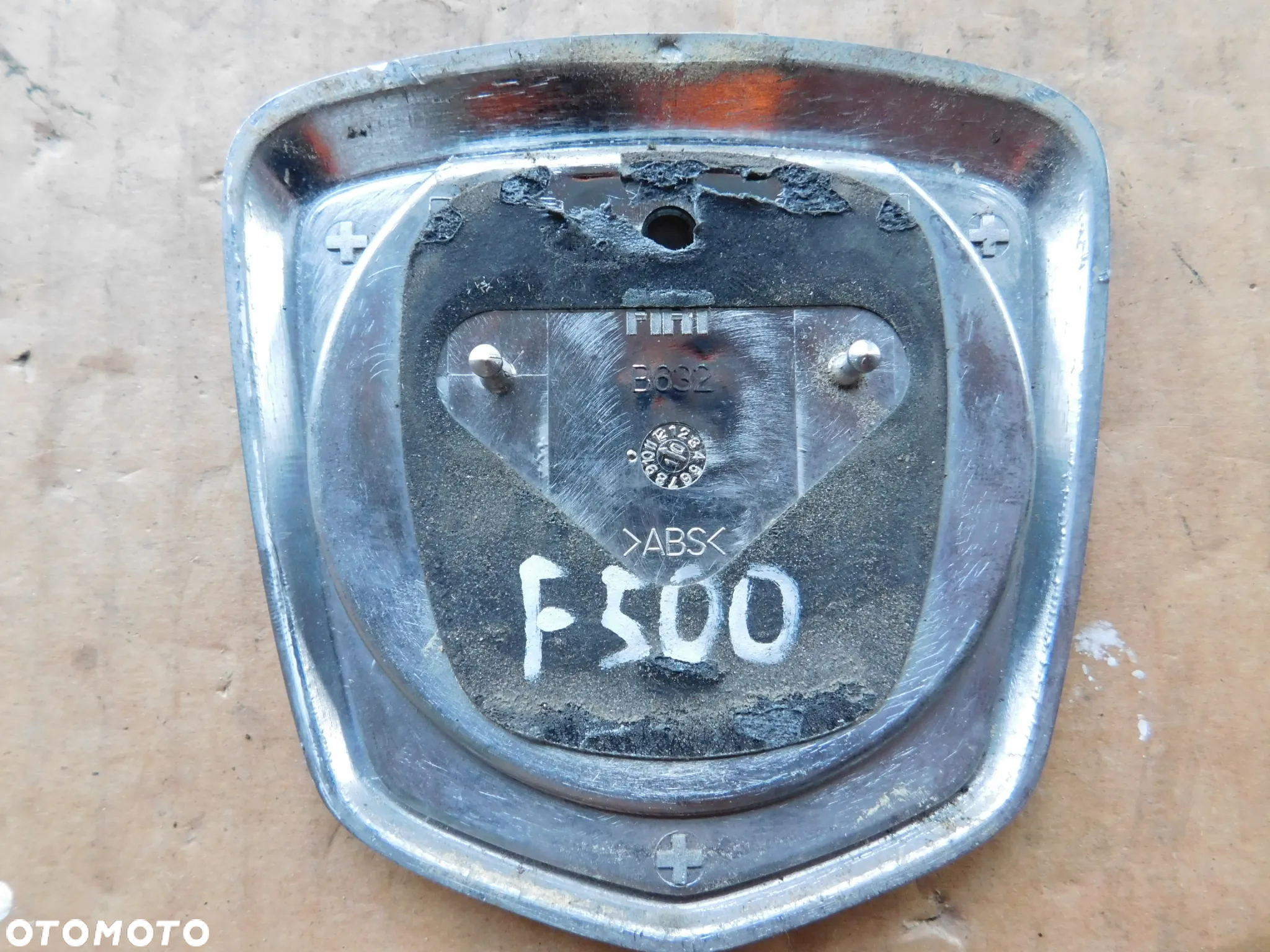 Emblemat na klapę FIAT 500 ABARTH - 3
