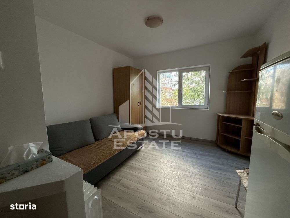 Garsoniera in zona Aradului - Imagine principală: 2/7