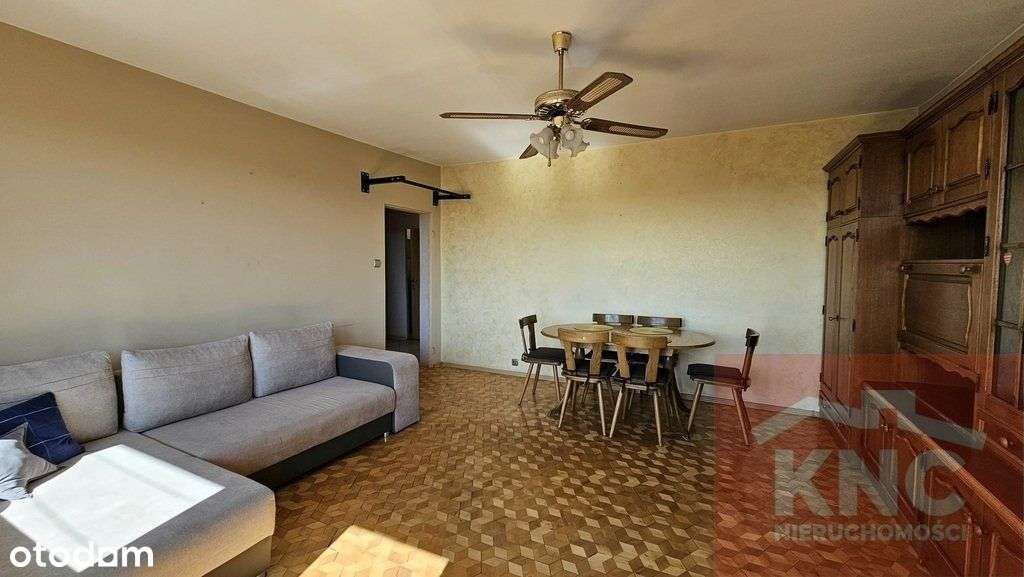 Mieszkanie Na Sprzedaż 64 m2 - Pełny obrazek: 2/9