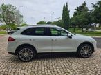 Porsche Cayenne II Platinum Edition - 3