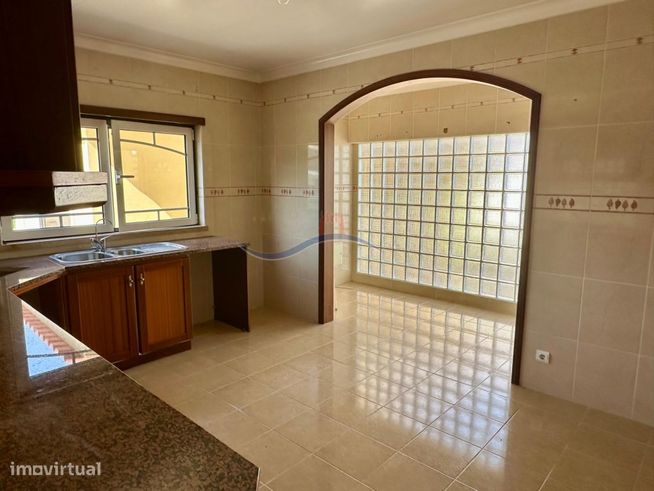 Moradia T4 - Zona Bajouca-15