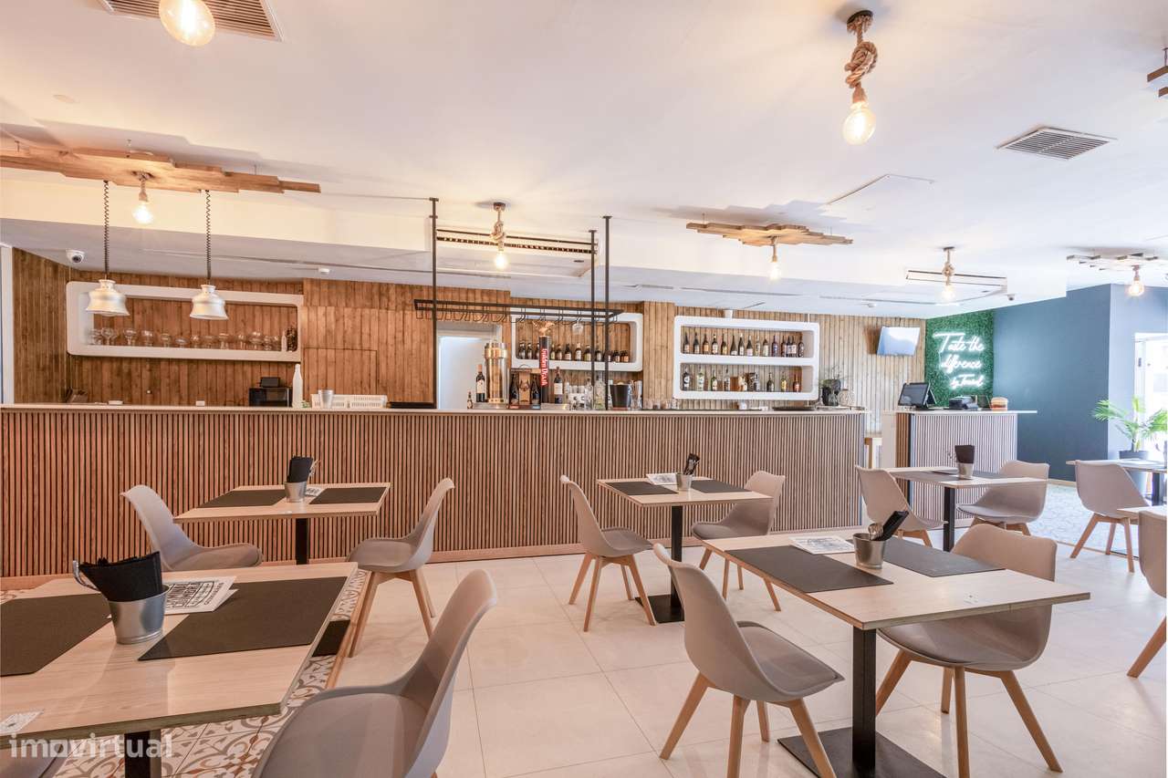 Loja comercial Junto à Universidade do minho-11