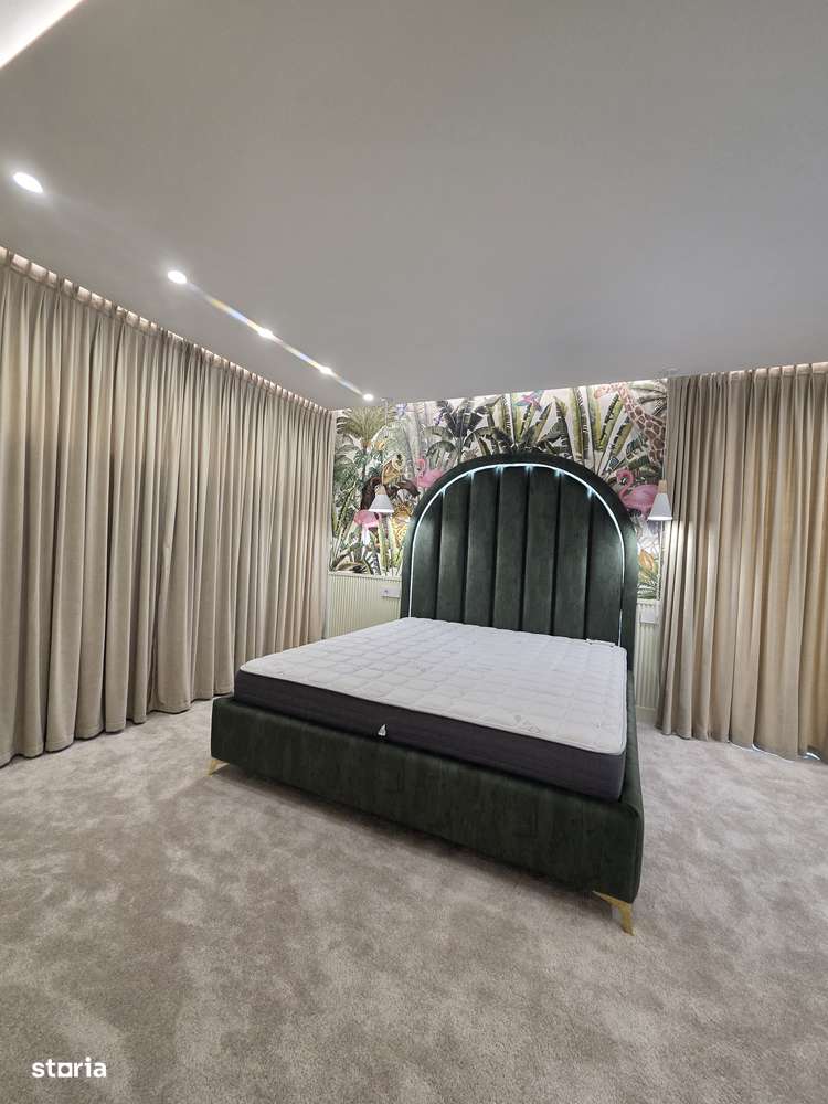 Vilă cu arhitectură futuristă și design avangardist la Cheie-16