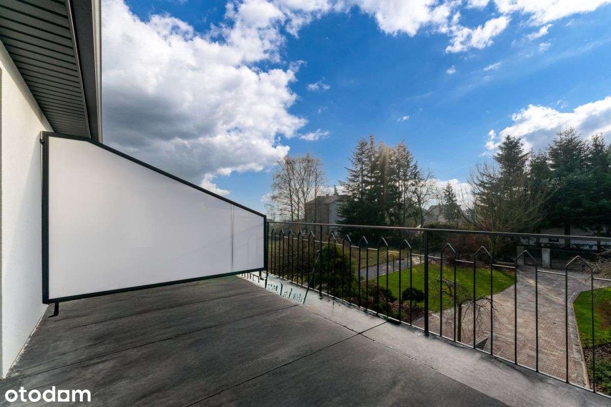 Bliźniak z przestrzenią domu jednorodzinnego !-8