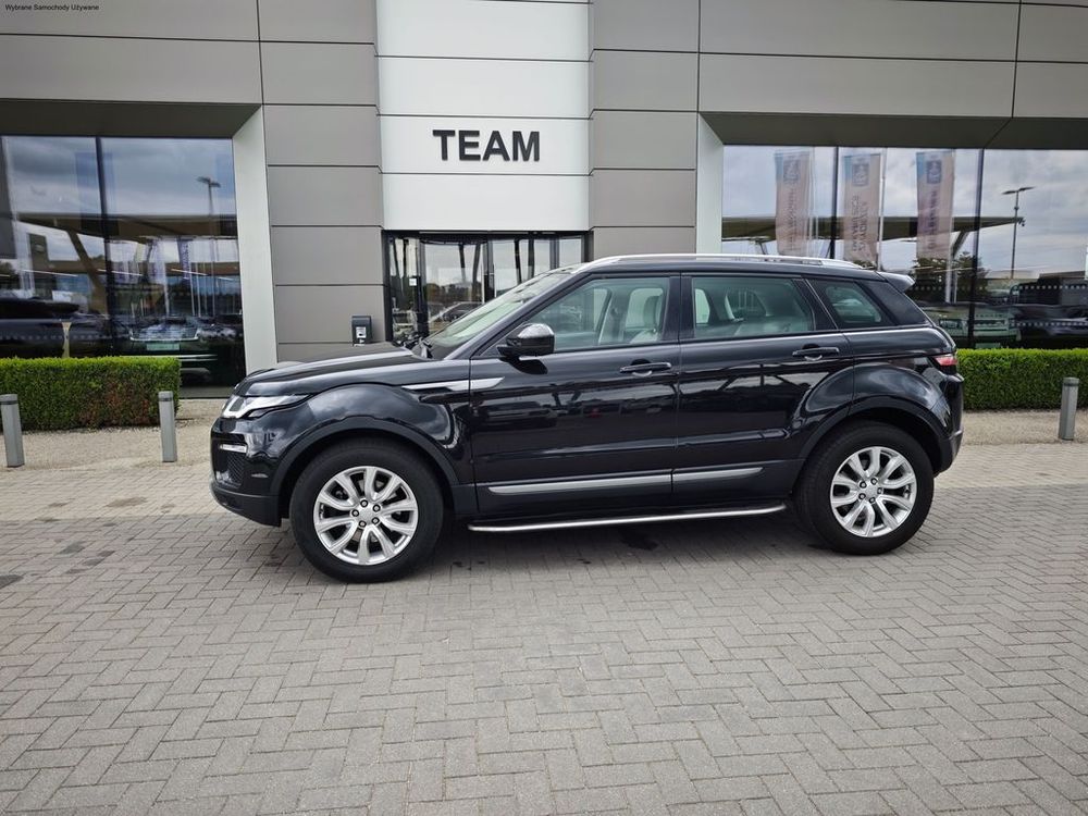 Land-Rover Range-Rover-Evoque 2.0 D180 MHEV Se 180 KM — zdjęcie 7