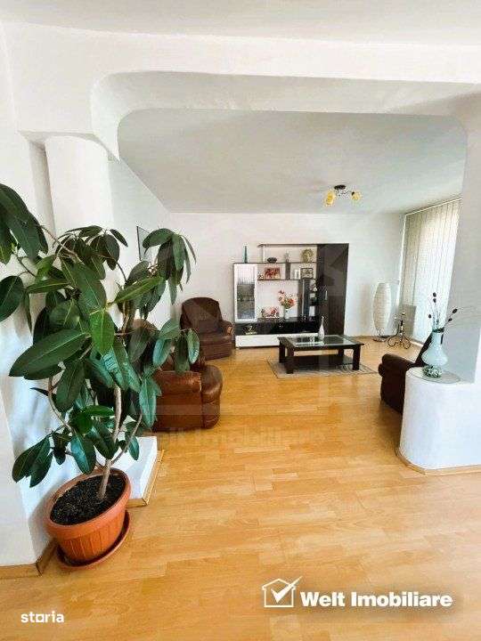 Vila spatioasa, 287mp, 5 dormitoare, cu garaj dublu, in Someseni - Imagine principală: 1/16