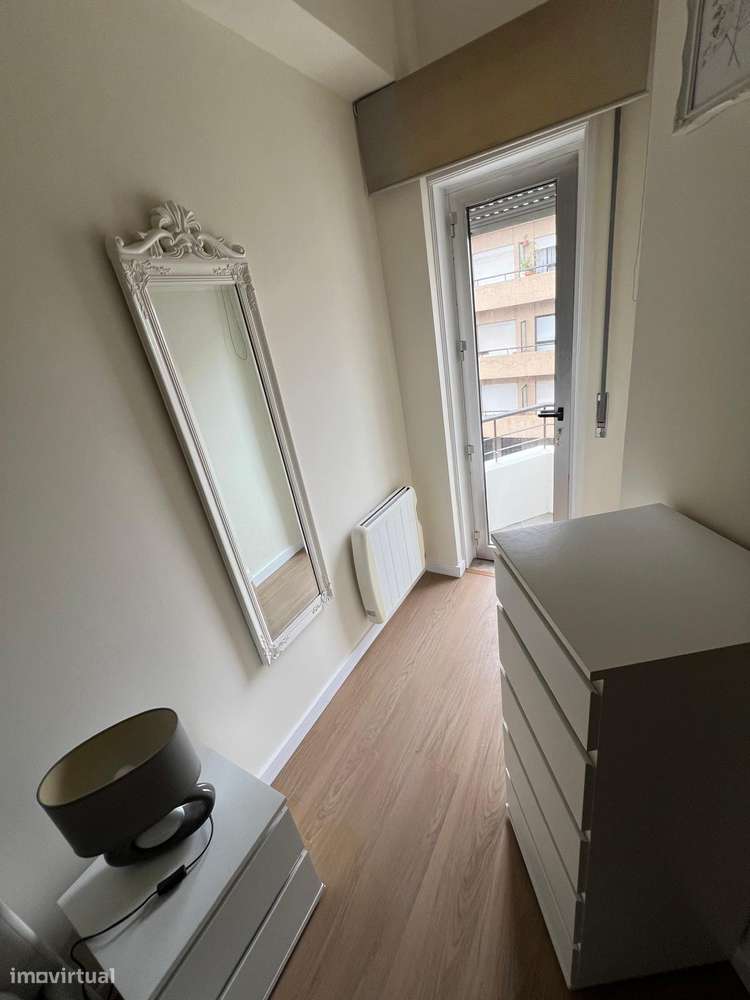 Apartamento T1, mobilado ao Marquês, Porto-24
