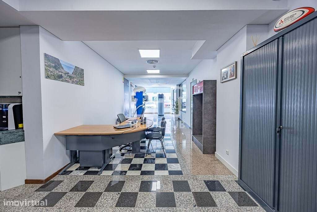 Loja 177 m2 - Funchal - Grande imagem: 4/22