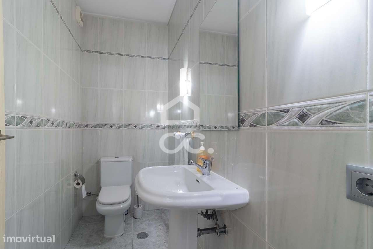 Moradia na Avenida da Boavista T5 - Porto-30