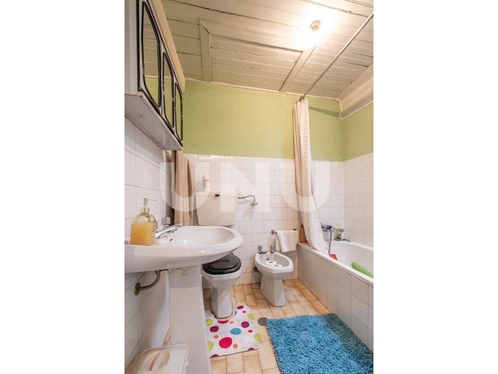 Prédio com Dois Edifícios Independentes no Tortosendo - Elevado Pot...-34