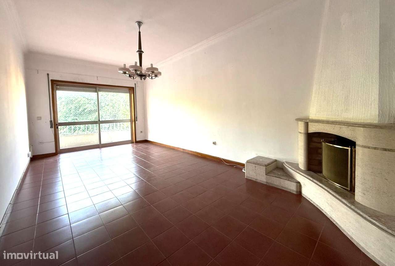Apartamento T2 c/ terraço no Centro de Ovar-7