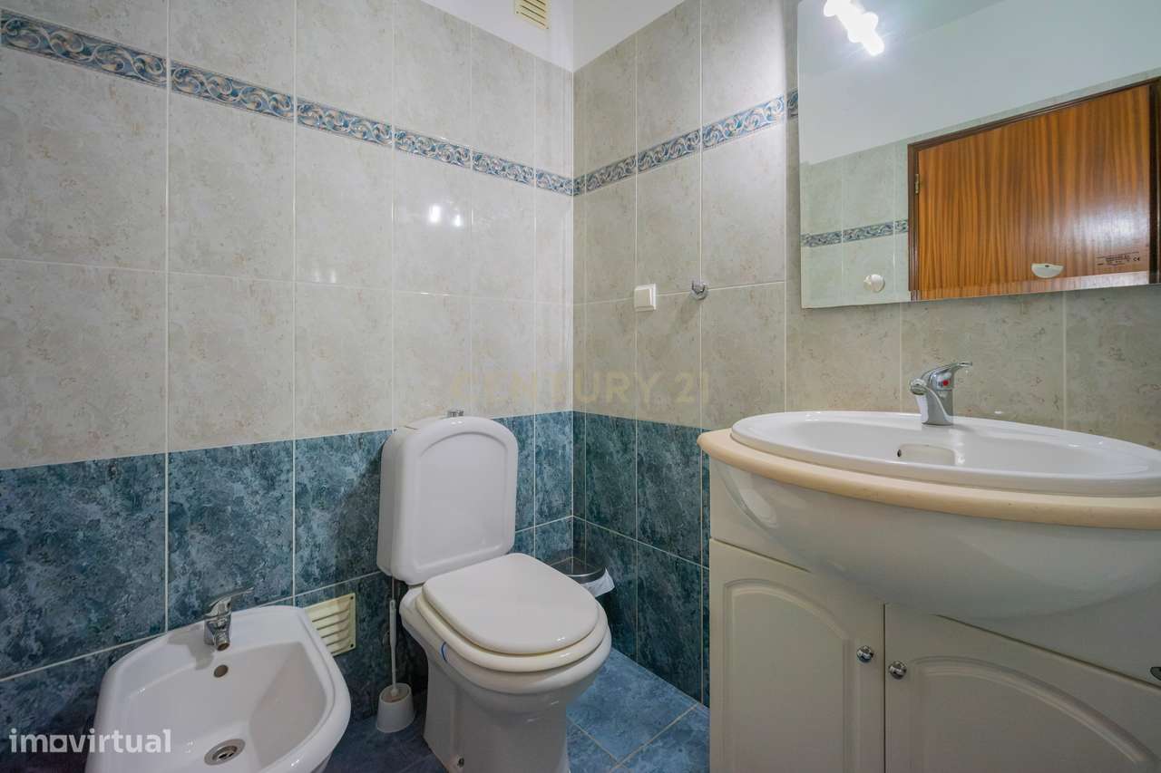 Apartamento T3 em Silves, Faro-14