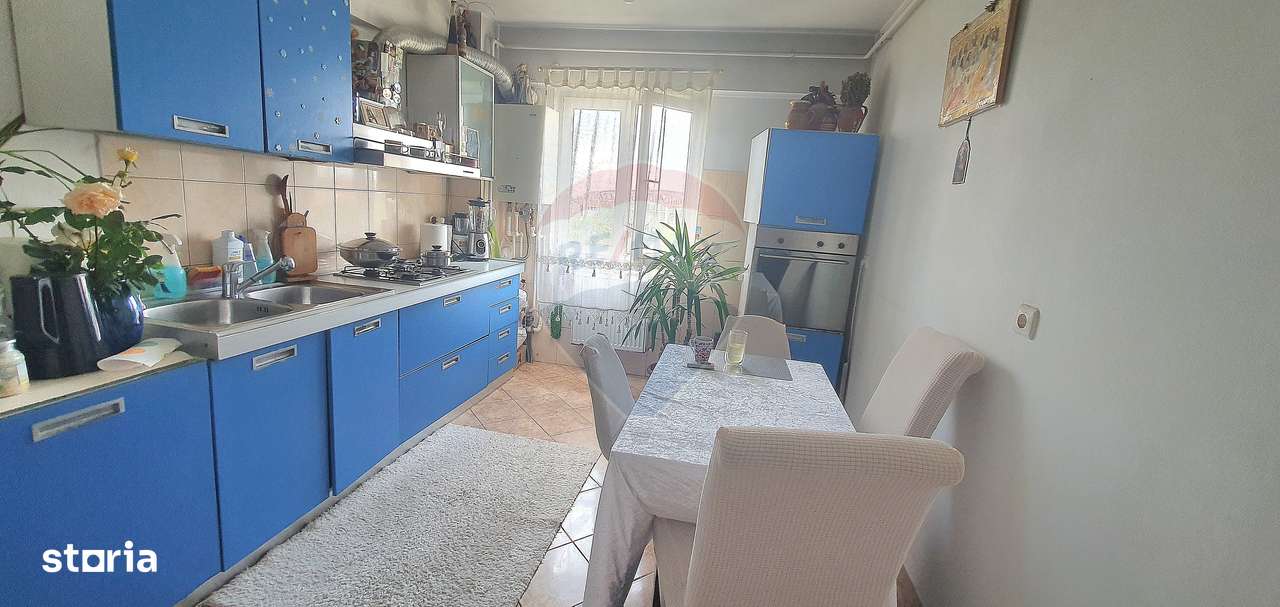 Apartament cu 2 camere de vânzare în zona Crisan - Imagine principală: 3/4