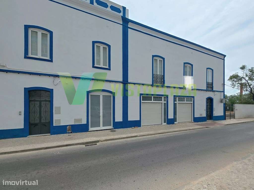 Moradia no Centro Histórico de Portimão composta por duas moradias ...-0